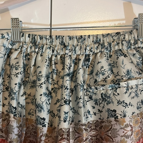 Zara Silk Pants - Picture 3 of 4